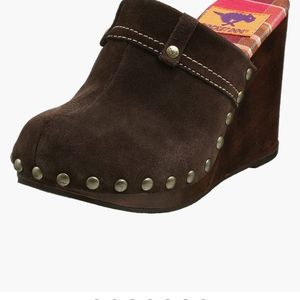 Suede mule by Rocket Dog brown/8 wedge heel